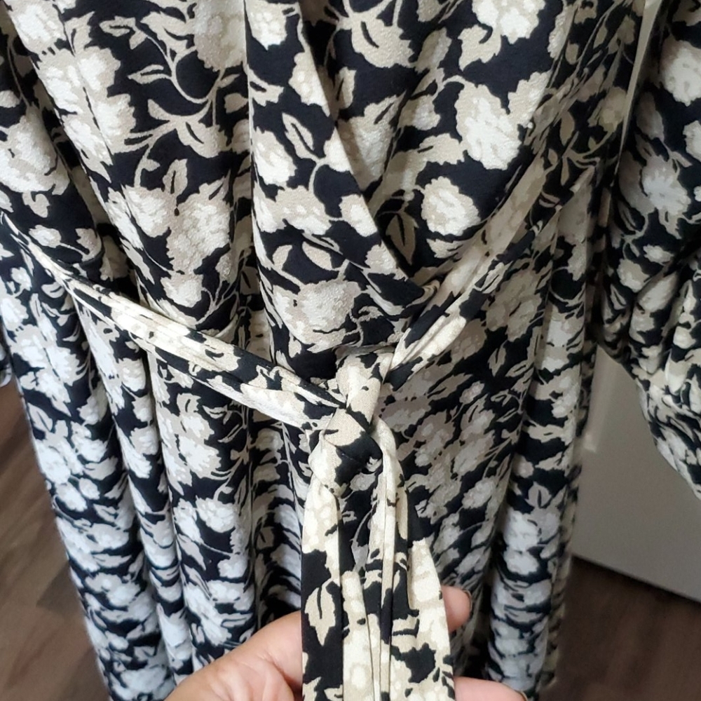 H&M Floral Dress Sz 3X - Picture 2 of 5
